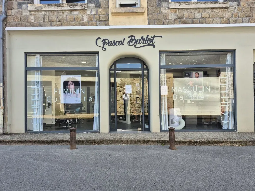 Vitrine PASCAL BURLOT - Quintin